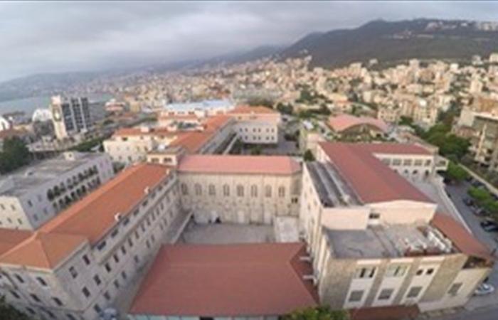 بعد بلبلة صورة "الرسوم" في المدرسة المركزية.. كيف علّق وزير التربية؟