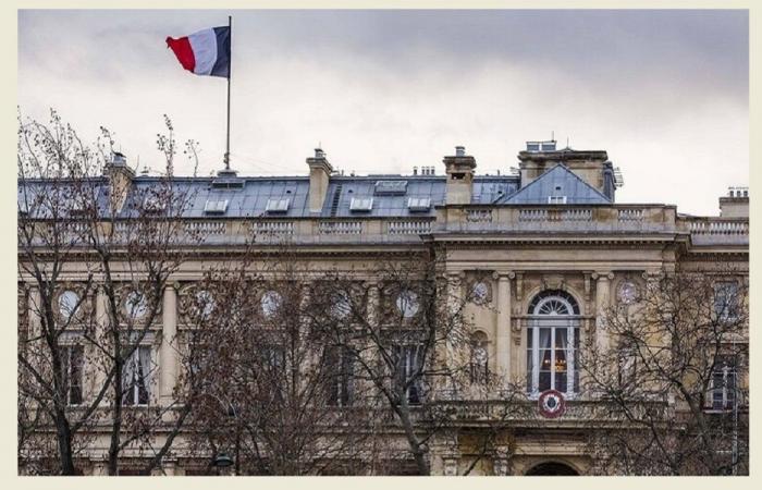 تفاصيل جديدة عن “إجتماع باريس”