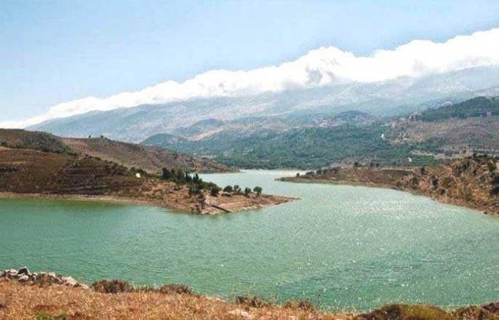 مصلحة الليطاني تتابع أعمال تنظيف مجرى النهر