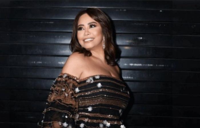 "تغييرات كبيرة تجري في حياتها".. هذا ما توقعته خبيرة أبراج لشيرين عبد الوهاب (فيديو)