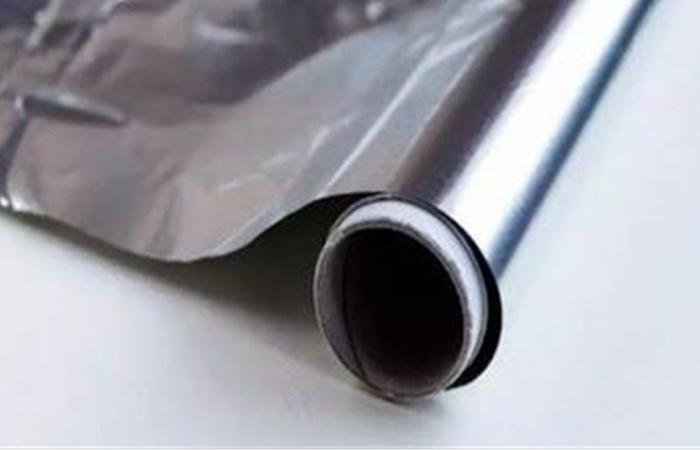 مخاطر صحية متعددة.. تحذيرات بشأن استخدام رقائق الألومنيوم