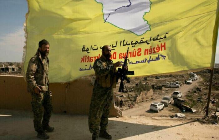 “قسد” تنفي منع المدنيين من النزوح من مدينة دير حافر