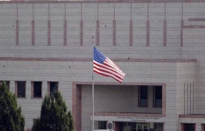 السفارة الأميركية تصدر بياناً حول العقوبات لدعم الشعب الإيراني