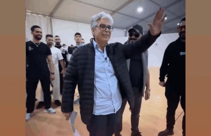 "أبو شهاب" و "أبو عصام".. فيديو لنجوم باب الحارة في كواليس "جوي أووردز"