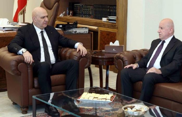 عون: لتأمين ما يحتاج إليه المتضررون من الاعتداءات الإسرائيلية