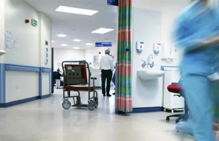 نُقِلَ فوراً إلى المستشفى... تعرّض فنان قدير لأزمة قلبيّة وهذا ما كشفه مصدر مُقرّب منه