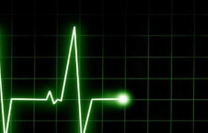 أحد أبرز وجوه الشاشة العربيّة... الموت يُغيّب فناناً بارزاً بعد صراع طويل مع المرض