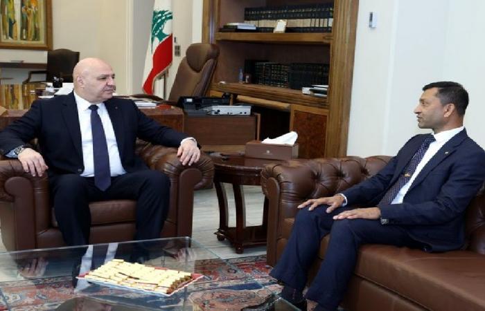 الرئيس عون استقبل سفير بنغلادش في زيارة وداعية