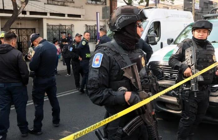 مقتل 11 شخصا بهجوم مسلح على ملعب لكرة القدم في المكسيك