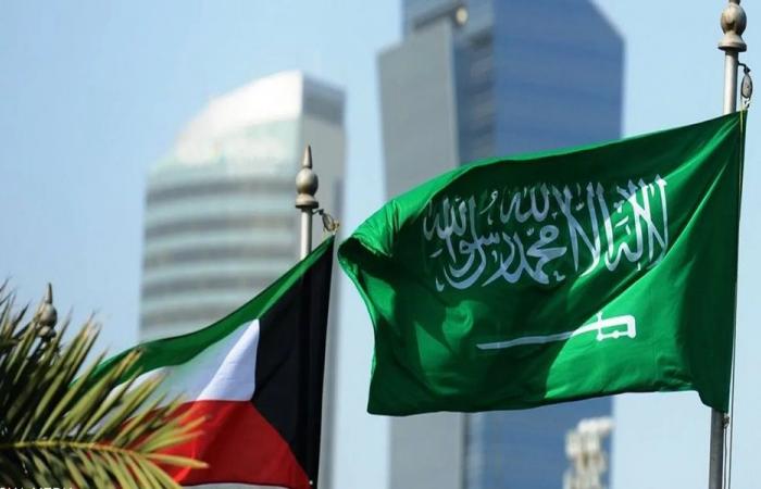 اتصال سعودي-كويتي لتعزيز التنسيق العسكري