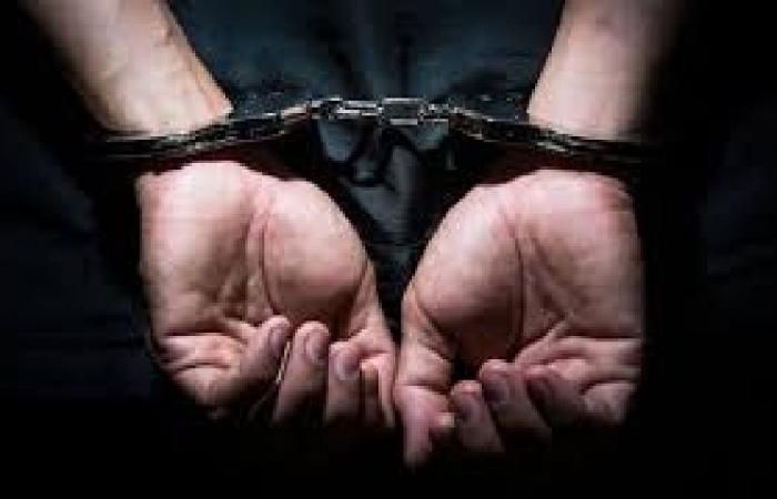 توقيف 4 أشخاص مسلحين قرب مراكز النزوح