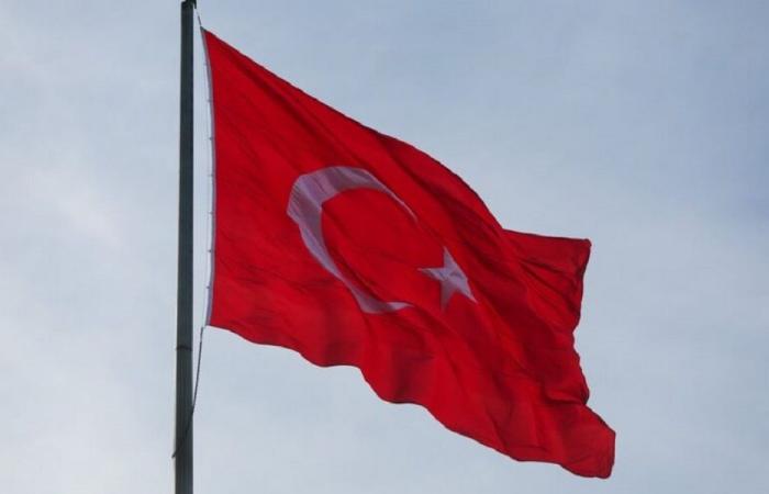 تركيا تعلن اعتراض صاروخ إيراني شرق المتوسط