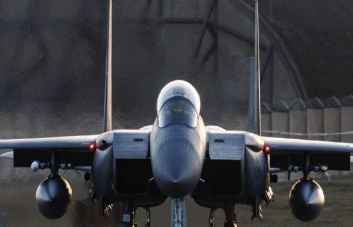 تفاصيل إنقاذ الطيار الأميركي بعد إسقاط مقاتلته فوق إيران