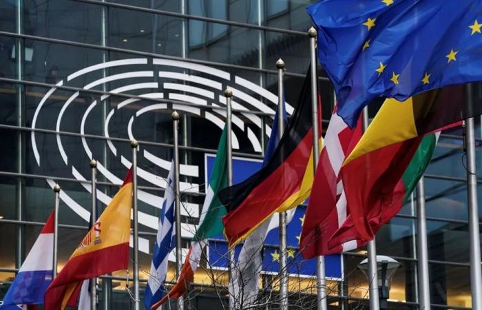 الاتحاد الأوروبي يدعو إسرائيل إلى إنهاء عملياتها في لبنان