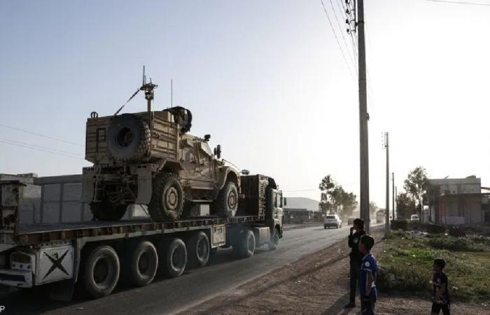 الجيش الأميركي يسلّم جميع قواعده في سوريا للحكومة
