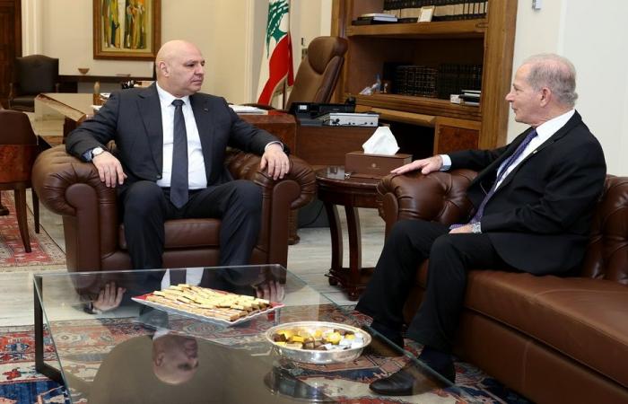 عون بحث مع السفير الأميركي سبل الحفاظ على وقف النار