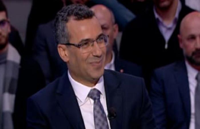 وزير الزراعة: لوقف رش مبيدات الأعشاب على جوانب الطرقات