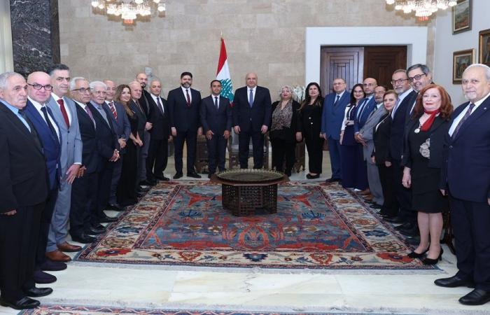 عون: ليس لدينا إلا وطن واحد وعلم واحد وهوية واحدة