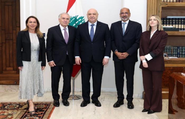 عون: نسعى لتثبيت وقف النار وانسحاب إسرائيل