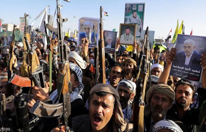 الرئاسي اليمني يوعز بـ”أعلى درجات الجاهزية” لمواجهة الحوثيين