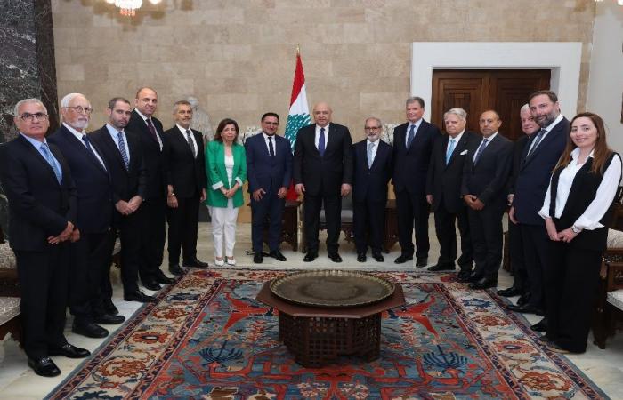 عون: أتوقع نتائج إيجابية من زيارتي إلى واشنطن