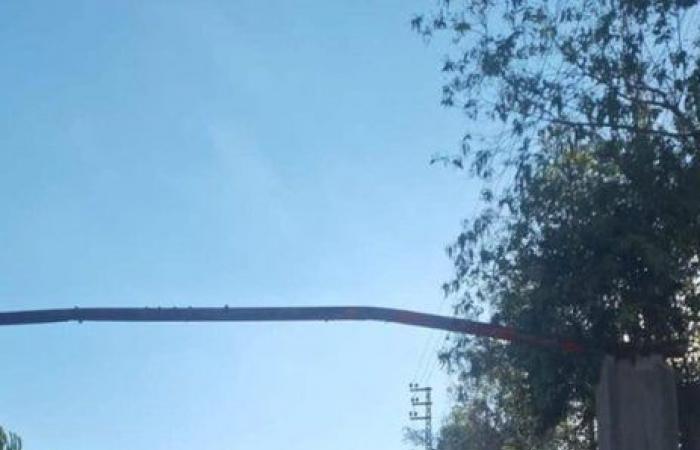 بالصورة: الجيش يثبت نقطة قرب زوطر الغربية