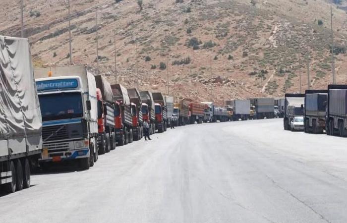 أزمة الشاحنات تهدّد الصادرات الزراعيّة إلى الخليج