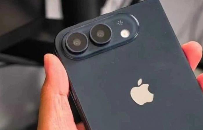 إشارات برمجية جديدة تكشف اقتراب إطلاق أول هاتف قابل للطي من أبل