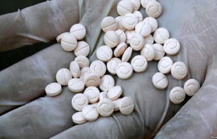 دمشق: إحباط تهريب مخدرات و700 ألف حبة كبتاغون قادمة من لبنان