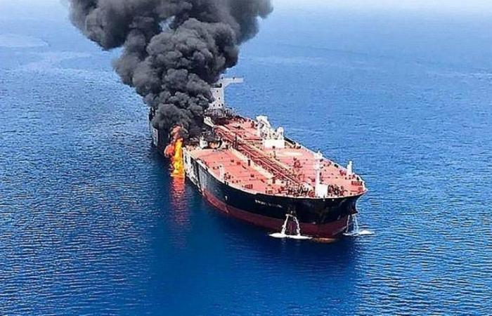 إيران: أميركا هاجمت ناقلة غاز في خليج عُمان