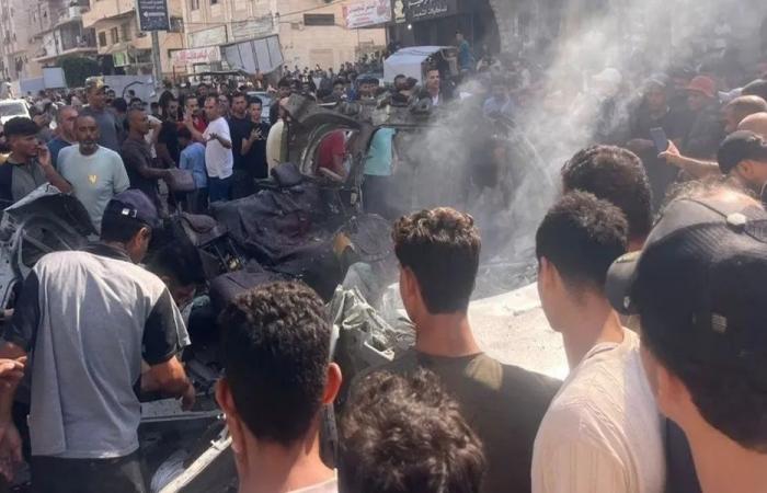 قتيلان بغارة استهدفت سيارة في غزة