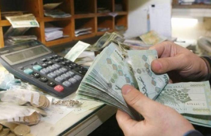 امتعاض شركات شحن الأموال من إجراءات الجمارك في المطار